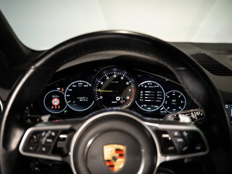 Voitures occasions PORSCHE CAYENNE E-Hybrid Saint-Witz