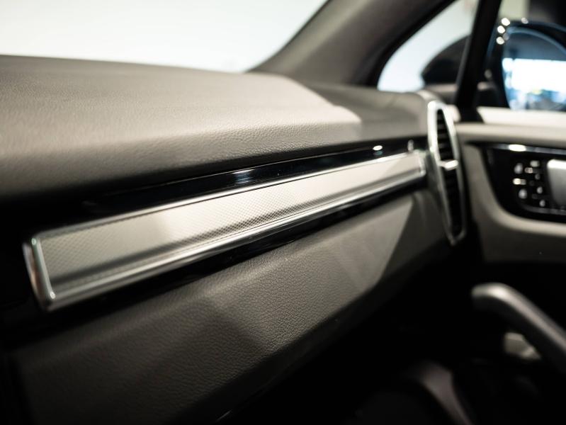 Voitures occasions PORSCHE CAYENNE E-Hybrid Saint-Witz