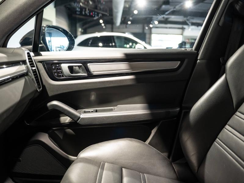 Voitures occasions PORSCHE CAYENNE E-Hybrid Saint-Witz