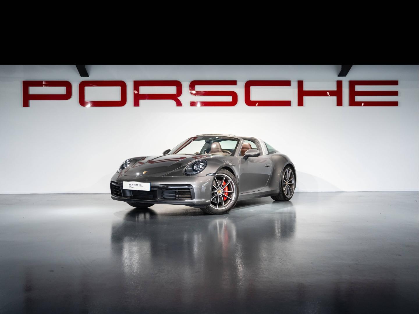 PORSCHE 911 Targa