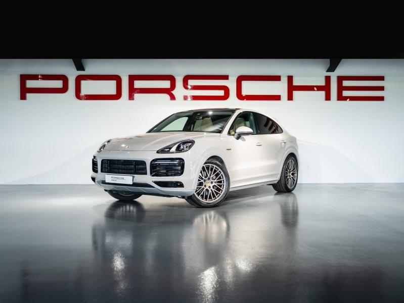 PORSCHE Cayenne Coupe