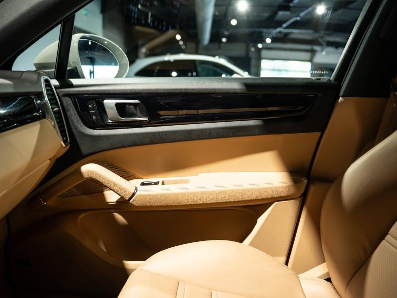 Voitures occasions PORSCHE Cayenne Coupe E-Hybrid Platinum Ed Saint-Witz