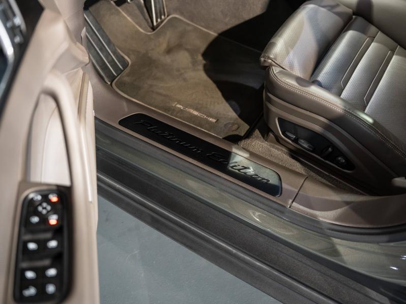 Voitures occasions PORSCHE Panamera Spt Turismo Platinum Edition Saint-Witz