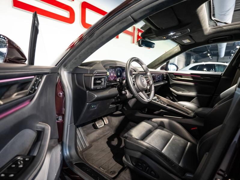 Voitures occasions PORSCHE MACAN Turbo Saint-Witz