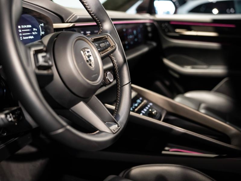 Voitures occasions PORSCHE MACAN Turbo Saint-Witz