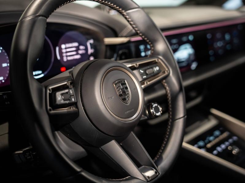 Voitures occasions PORSCHE MACAN Turbo Saint-Witz