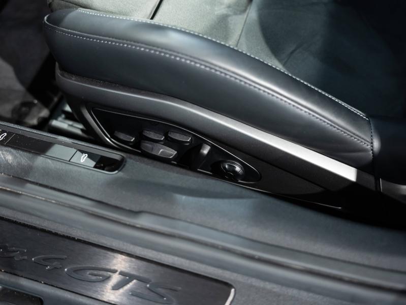Voitures occasions PORSCHE 911 Cabriolet Carrera 4 GTS Saint-Witz