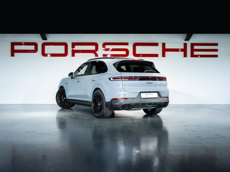 Voitures occasions PORSCHE CAYENNE E-Hybrid Saint-Witz