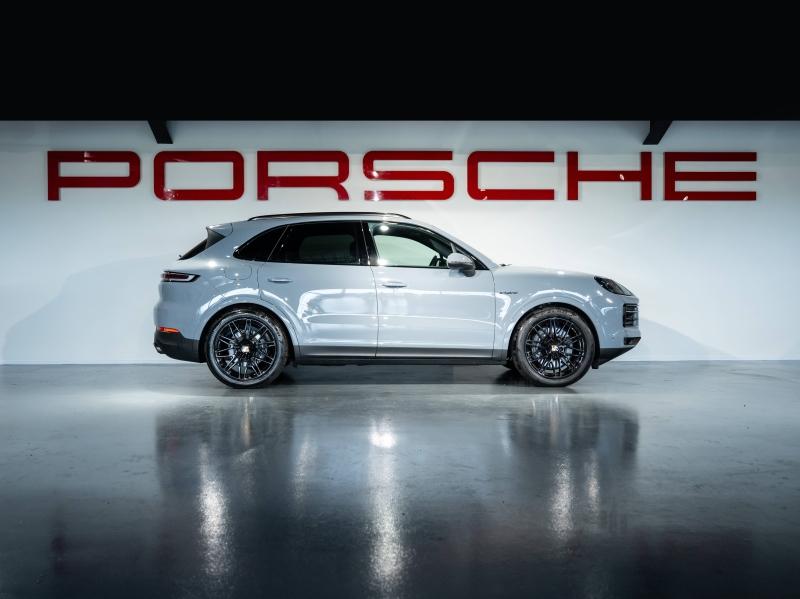 Voitures occasions PORSCHE CAYENNE E-Hybrid Saint-Witz