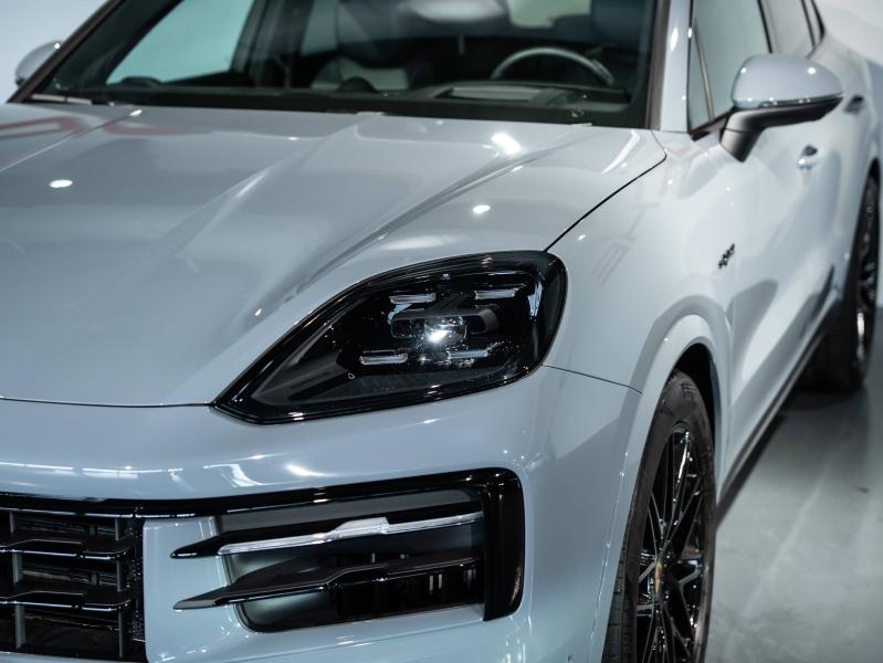Voitures occasions PORSCHE CAYENNE E-Hybrid Saint-Witz