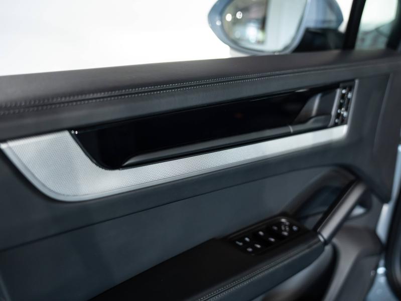 Voitures occasions PORSCHE CAYENNE E-Hybrid Saint-Witz