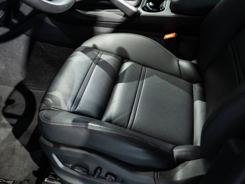 Voitures occasions PORSCHE CAYENNE E-Hybrid Saint-Witz