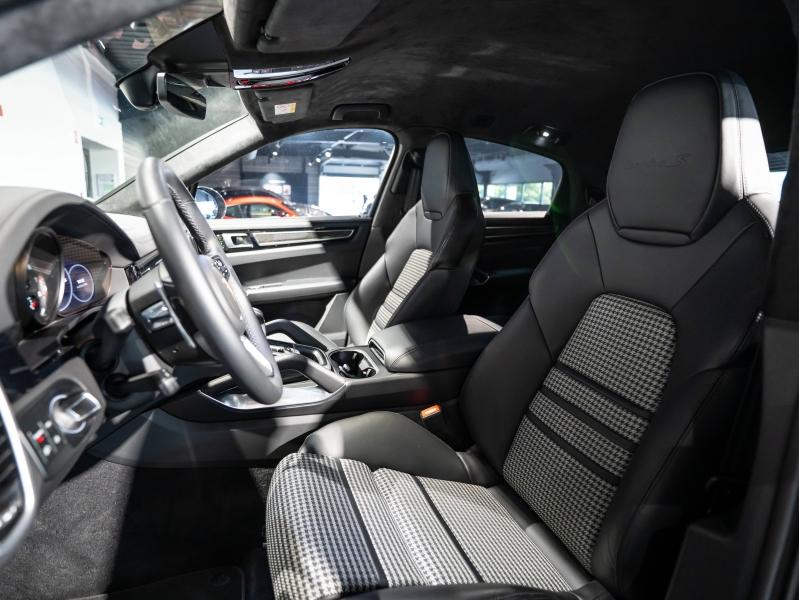 Voitures occasions PORSCHE Cayenne Coupe Turbo S E-Hybrid Saint-Witz