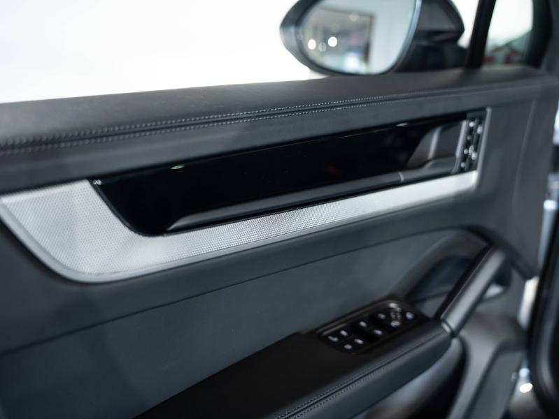 Voitures occasions PORSCHE Cayenne Coupe E-Hybrid Saint-Witz
