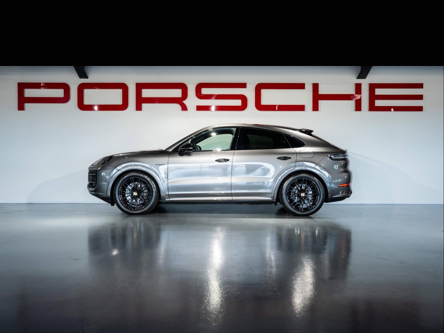 Voitures occasions PORSCHE Cayenne Coupe E-Hybrid Saint-Witz