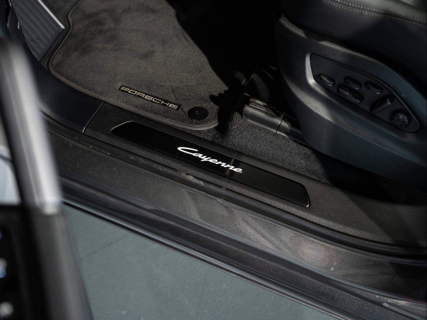 Voitures occasions PORSCHE Cayenne Coupe E-Hybrid Saint-Witz