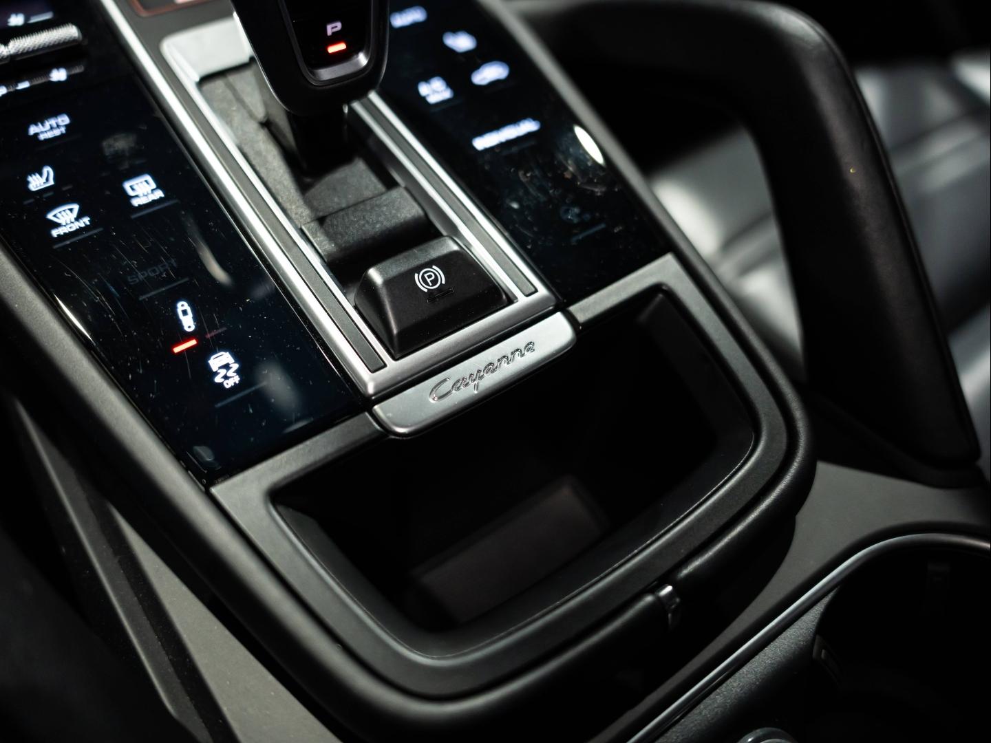 Voitures occasions PORSCHE CAYENNE E-Hybrid Saint-Witz