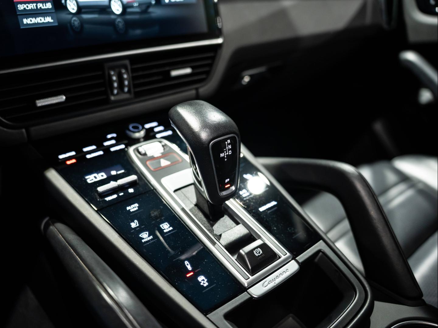 Voitures occasions PORSCHE CAYENNE E-Hybrid Saint-Witz