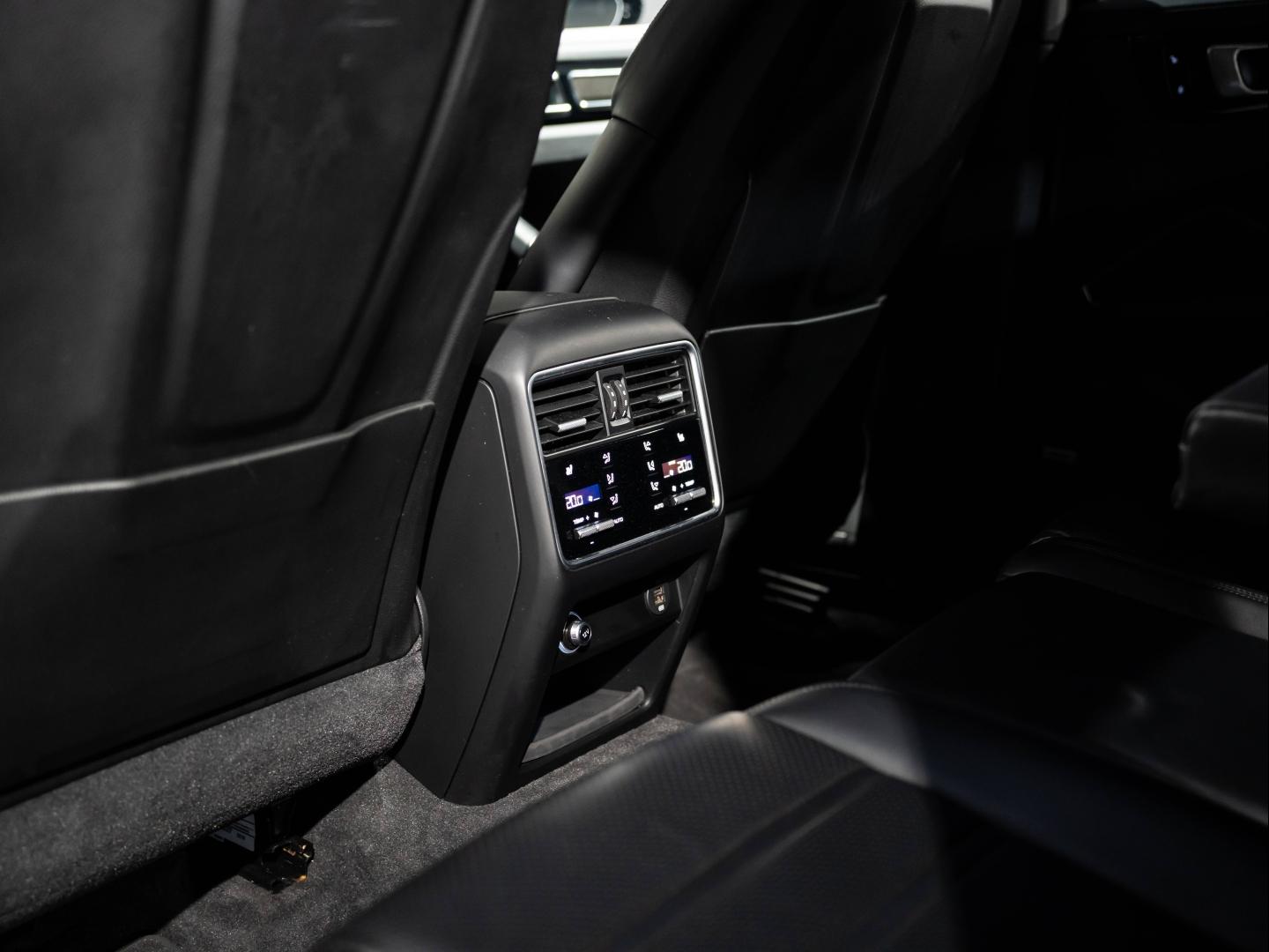 Voitures occasions PORSCHE CAYENNE E-Hybrid Saint-Witz