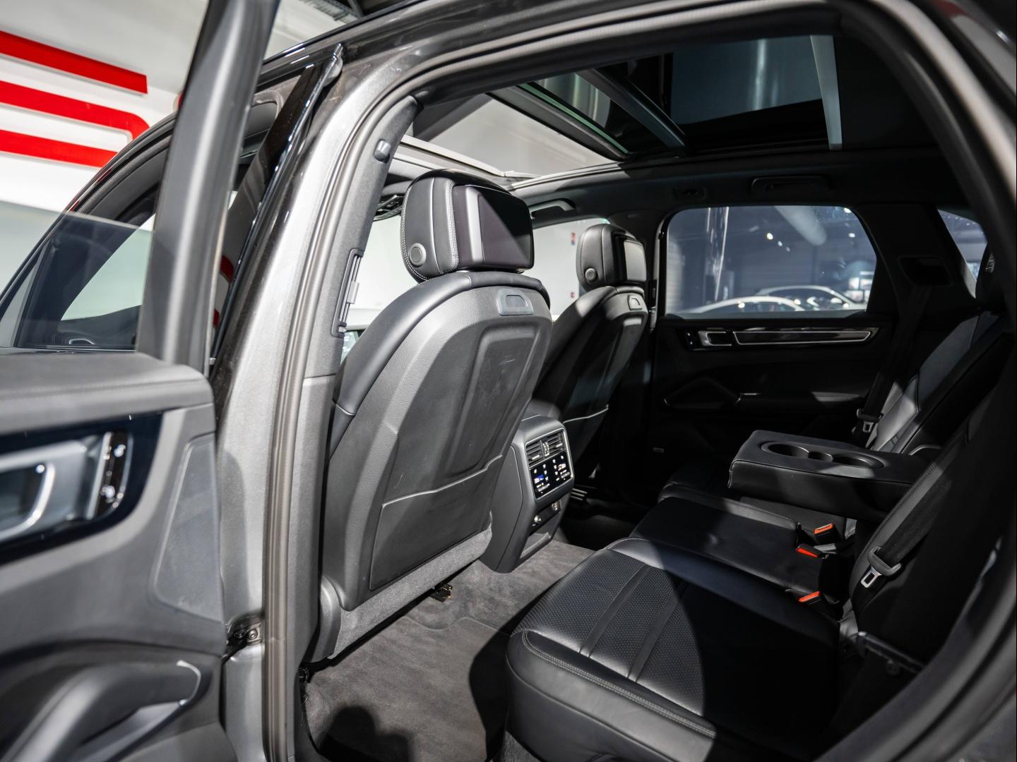 Voitures occasions PORSCHE CAYENNE E-Hybrid Saint-Witz