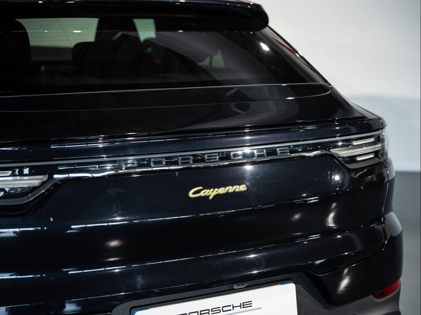 Voitures occasions PORSCHE Cayenne Coupe E-Hybrid Platinum Ed Saint-Witz