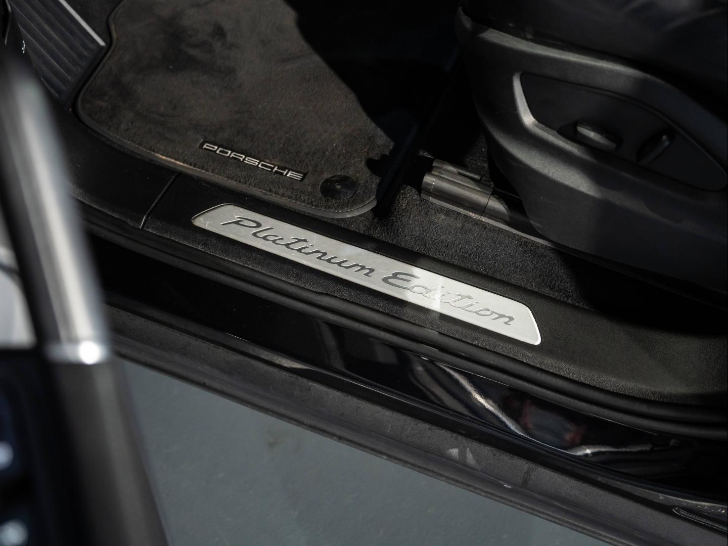 Voitures occasions PORSCHE Cayenne Coupe E-Hybrid Platinum Ed Saint-Witz