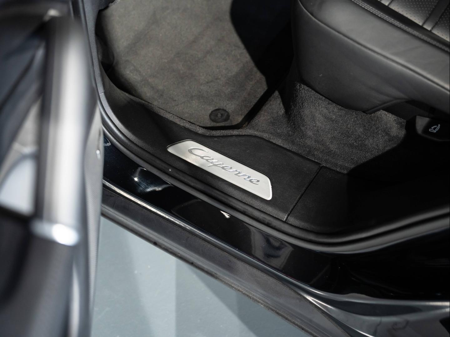 Voitures occasions PORSCHE Cayenne Coupe E-Hybrid Platinum Ed Saint-Witz