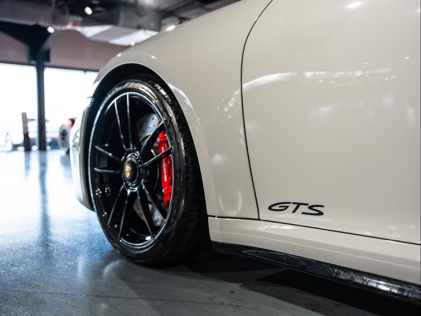 Voitures occasions PORSCHE 911 Coupe Carrera 4 GTS Saint-Witz