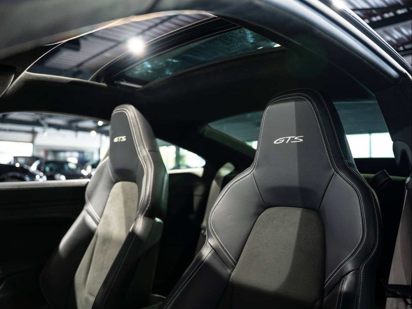 Voitures occasions PORSCHE 911 Coupe Carrera 4 GTS Saint-Witz