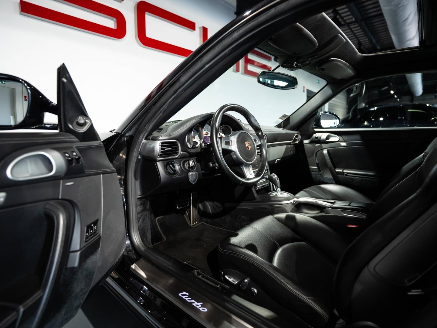 Voitures occasions PORSCHE 911 Coupe Turbo Saint-Witz