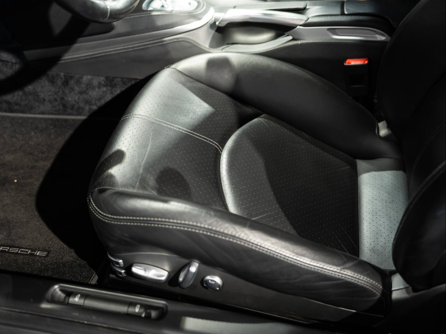 Voitures occasions PORSCHE 911 Coupe Turbo Saint-Witz