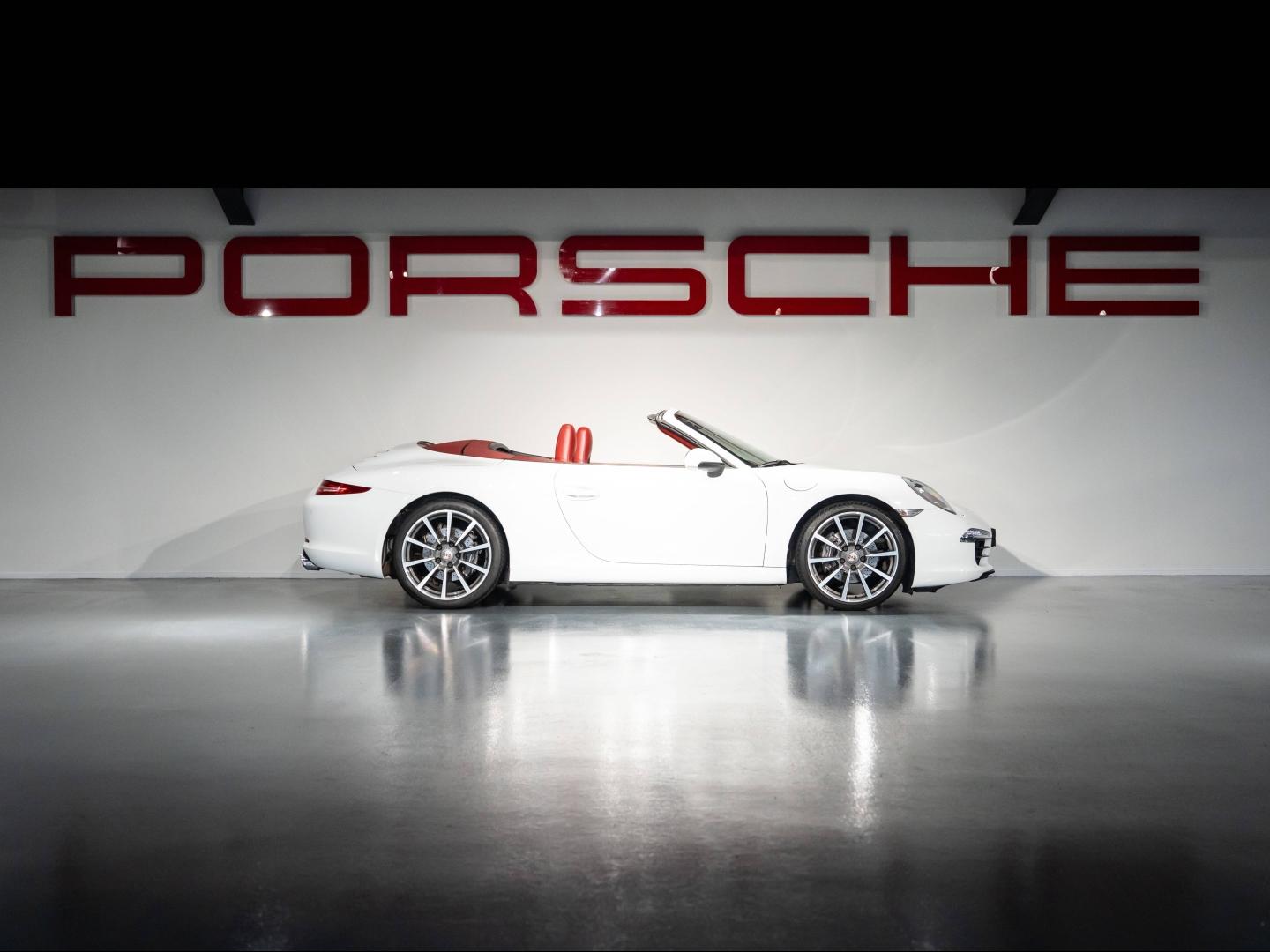 Voitures occasions PORSCHE 911 Cabriolet Carrera Saint-Witz