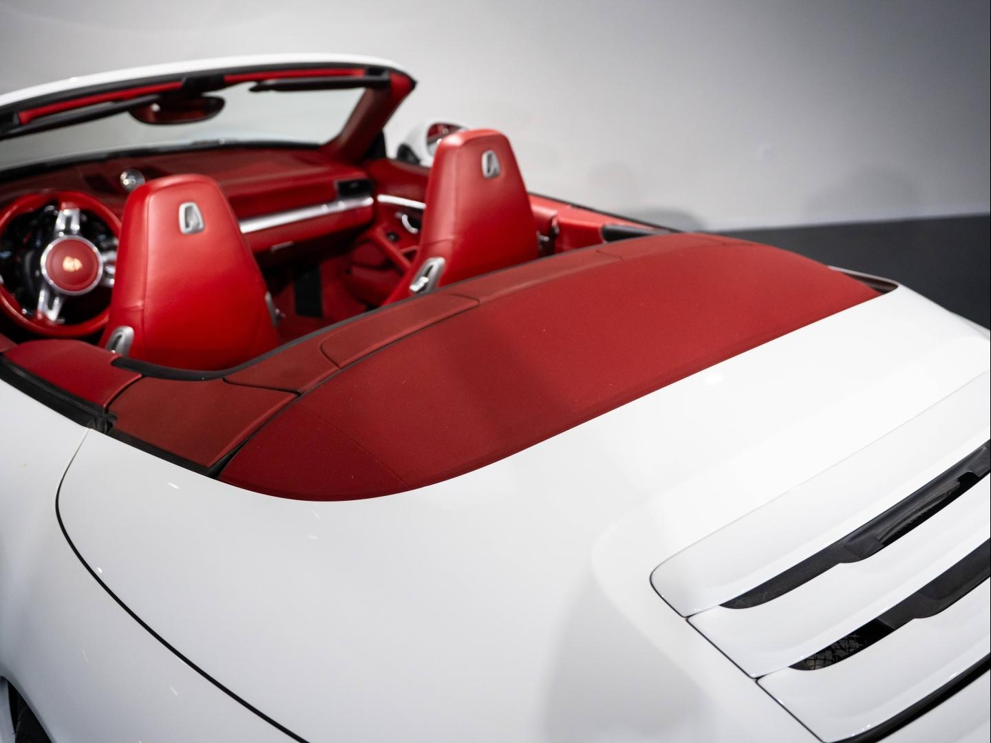 Voitures occasions PORSCHE 911 Cabriolet Carrera Saint-Witz