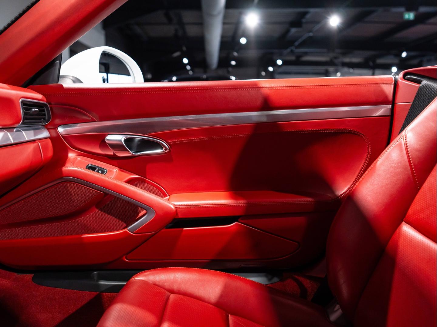Voitures occasions PORSCHE 911 Cabriolet Carrera Saint-Witz
