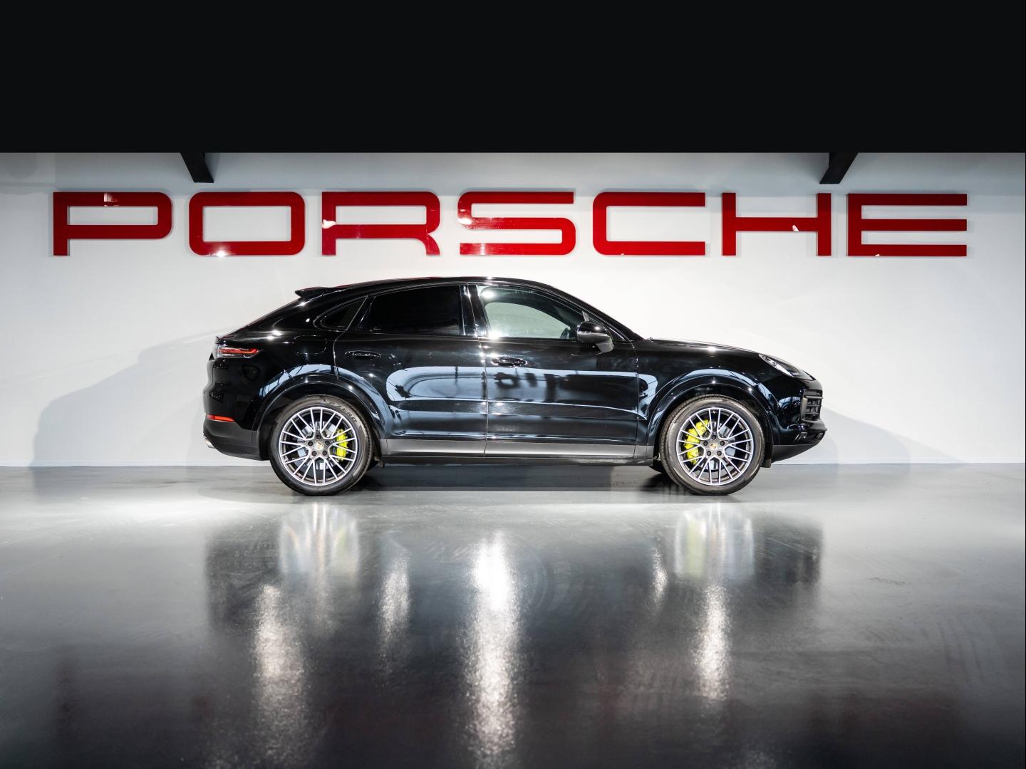 Voitures occasions PORSCHE Cayenne Coupe E-Hybrid Saint-Witz
