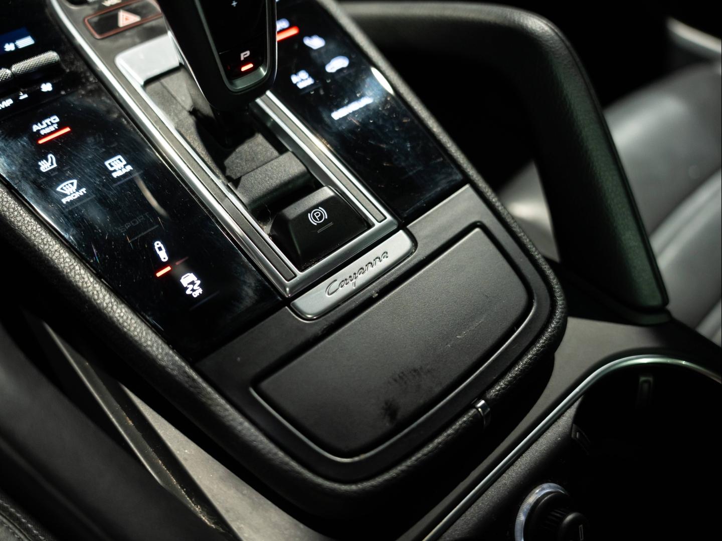 Voitures occasions PORSCHE Cayenne Coupe E-Hybrid Saint-Witz