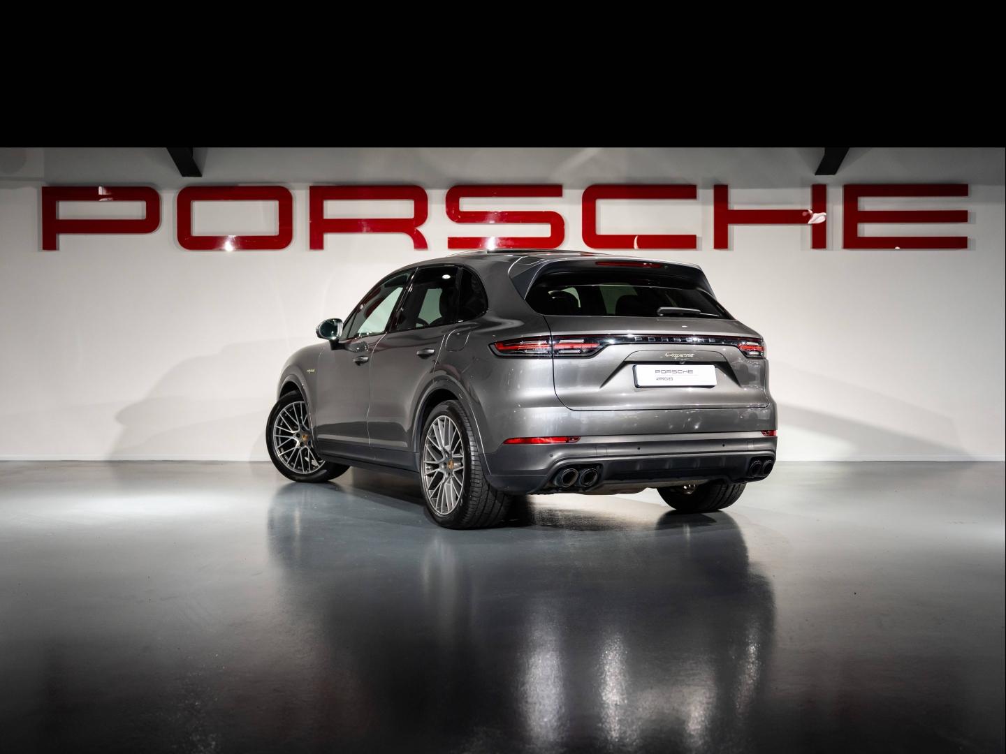 Voitures occasions PORSCHE CAYENNE E-Hybrid Saint-Witz