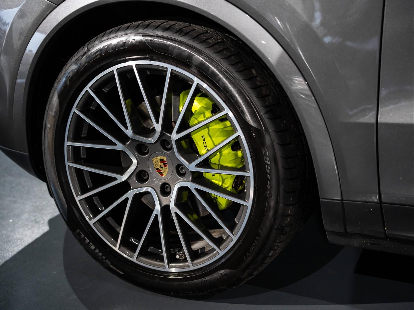 Voitures occasions PORSCHE CAYENNE E-Hybrid Saint-Witz