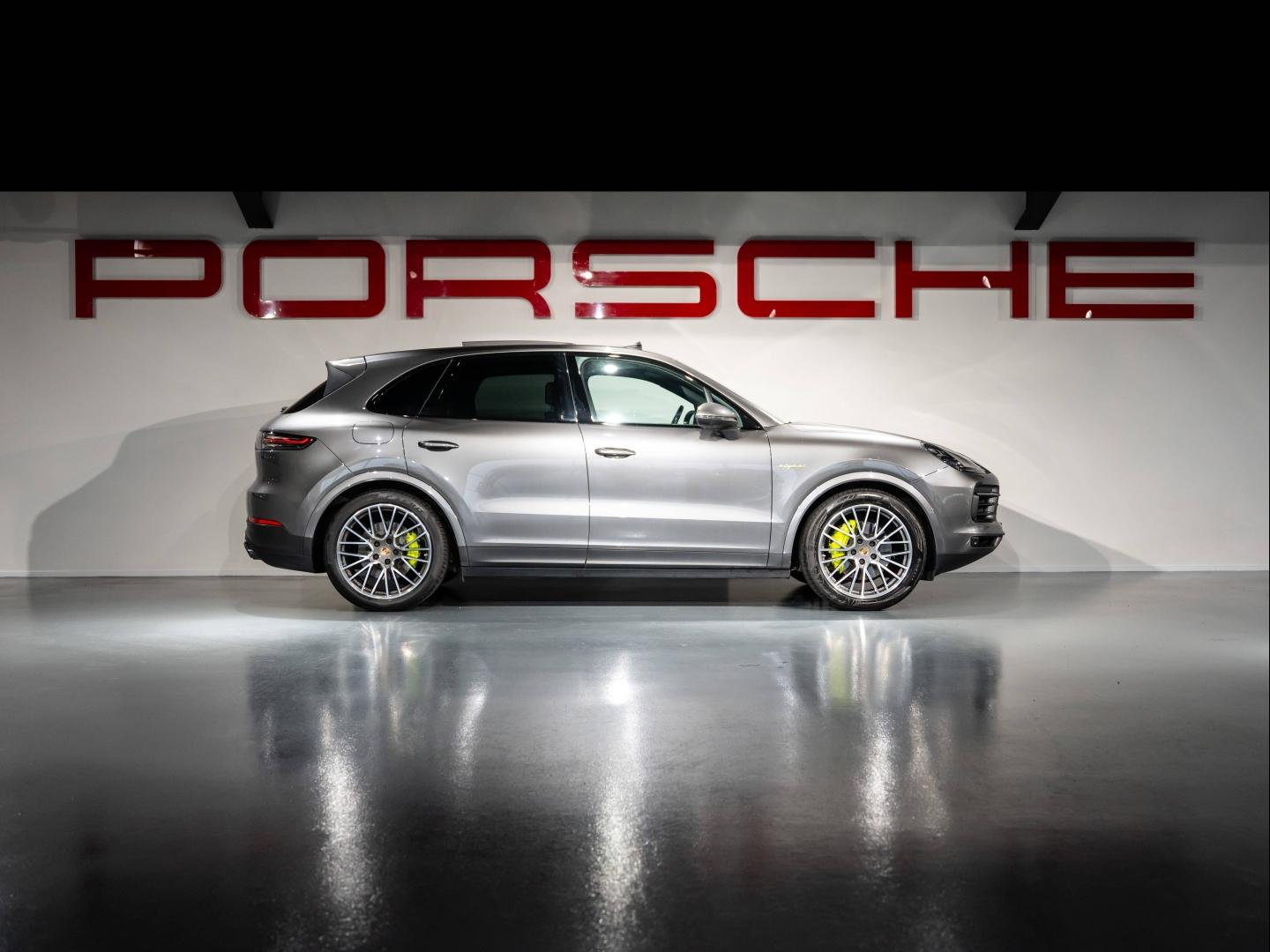 Voitures occasions PORSCHE CAYENNE E-Hybrid Saint-Witz