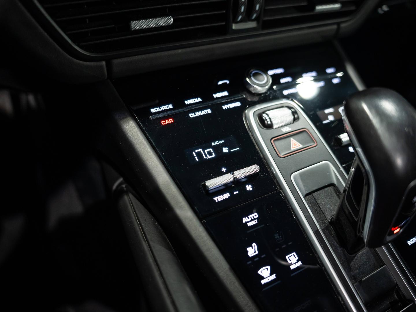 Voitures occasions PORSCHE CAYENNE E-Hybrid Saint-Witz