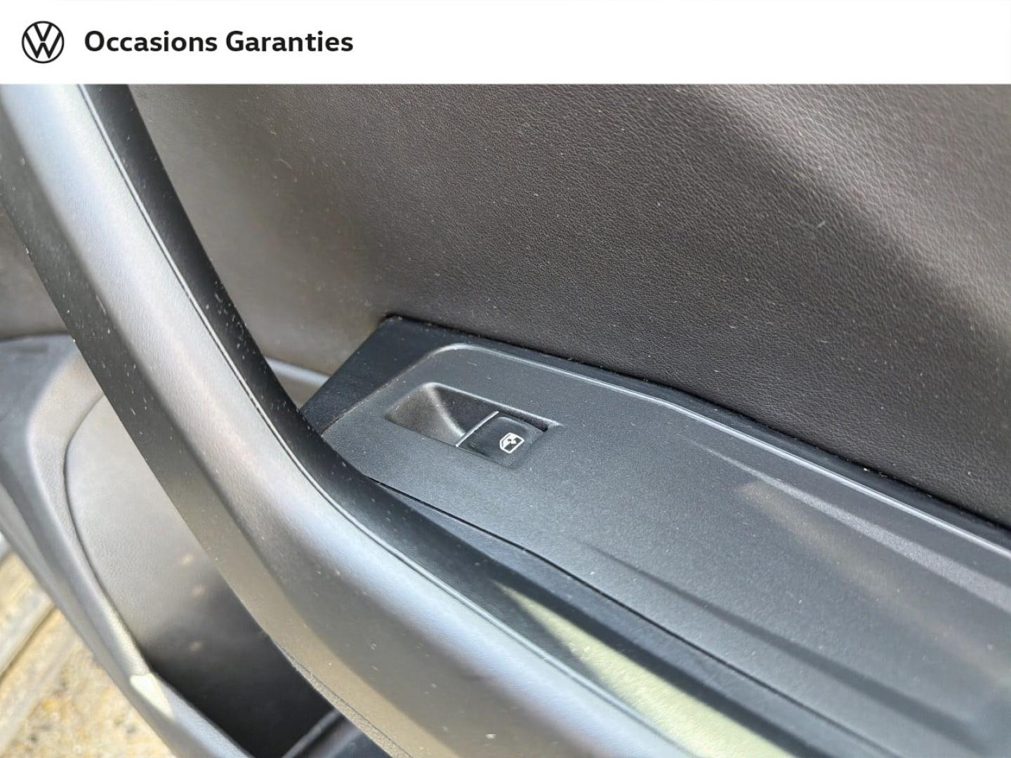 Voitures occasions VOLKSWAGEN T-ROC Style Villemomble