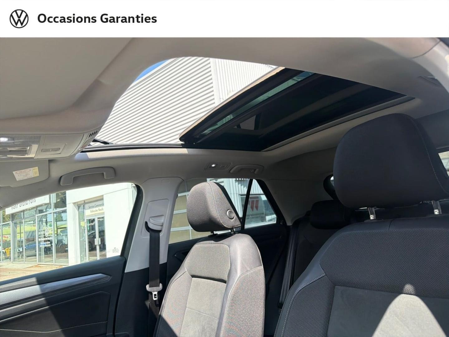 Voitures occasions VOLKSWAGEN T-ROC Style Villemomble