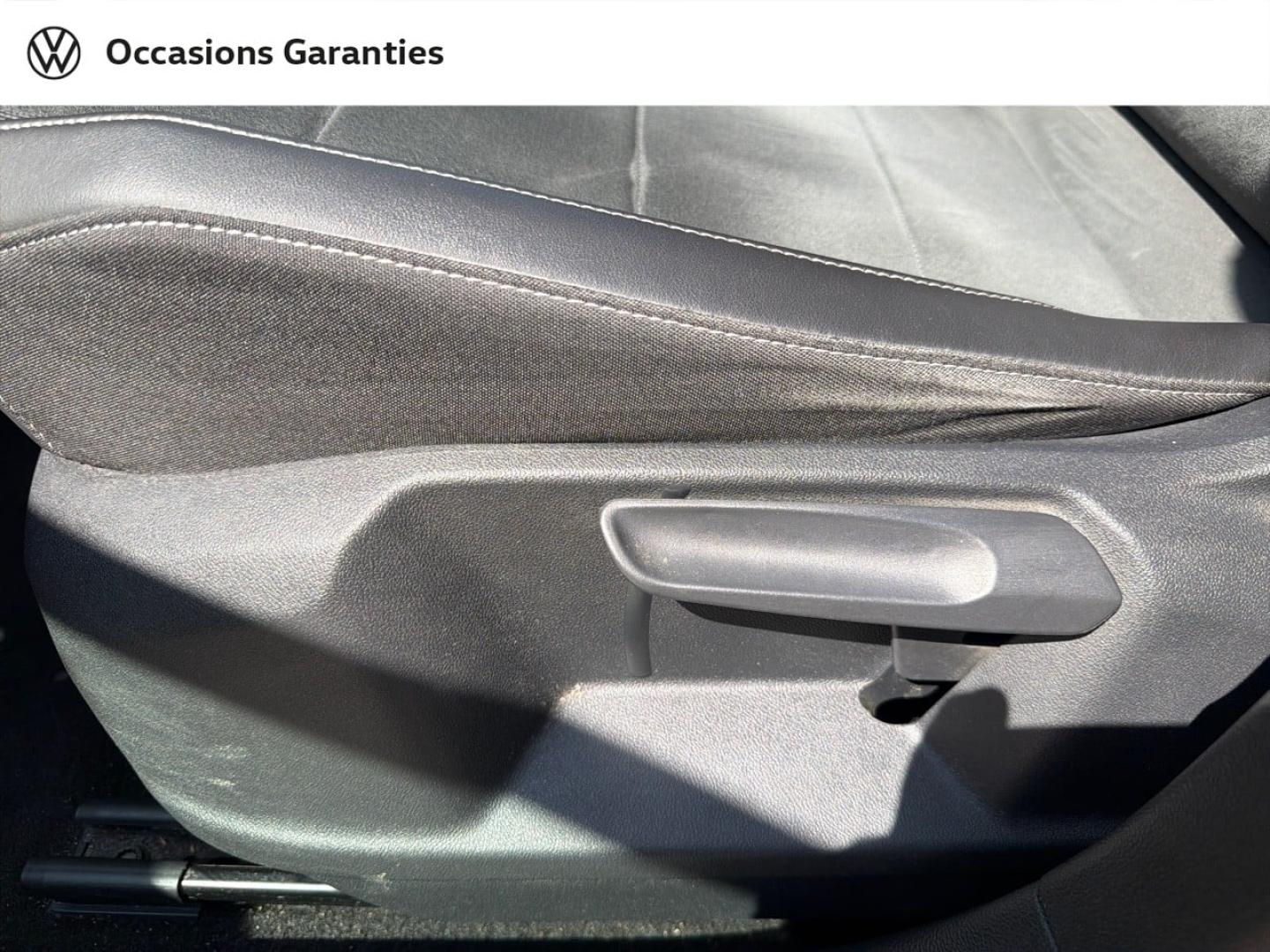 Voitures occasions VOLKSWAGEN T-ROC Style Villemomble