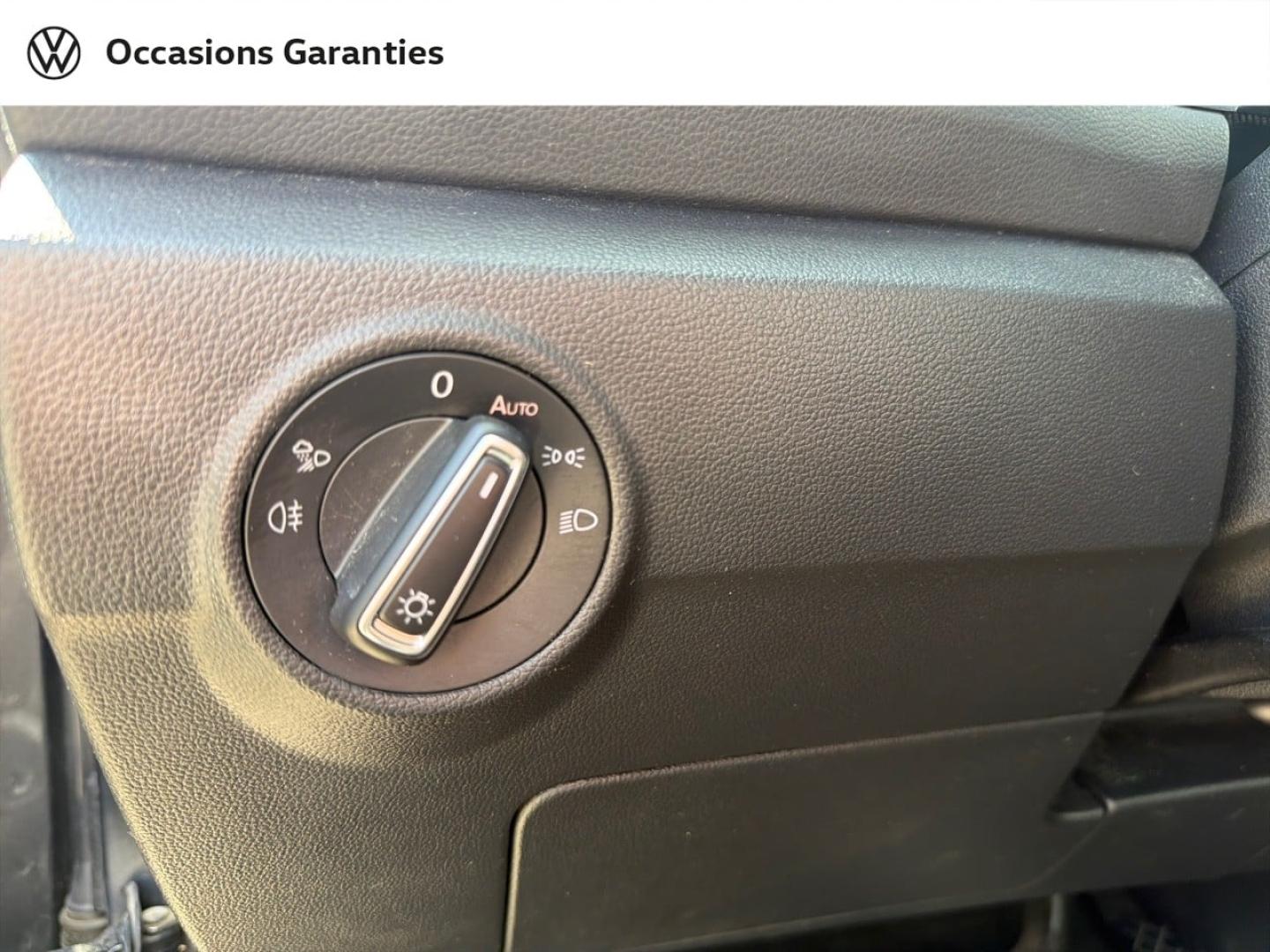 Voitures occasions VOLKSWAGEN T-ROC Style Villemomble