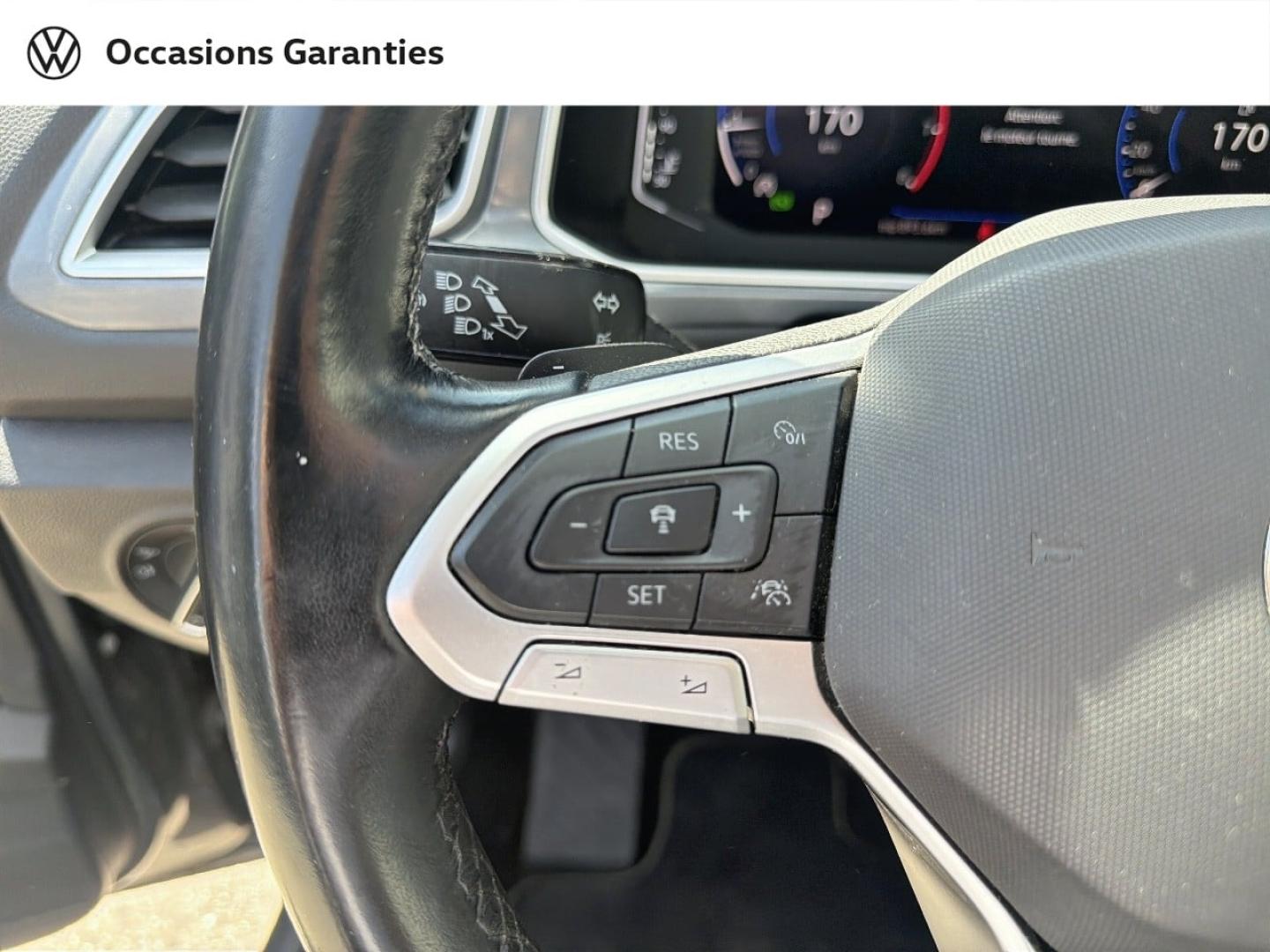Voitures occasions VOLKSWAGEN T-ROC Style Villemomble