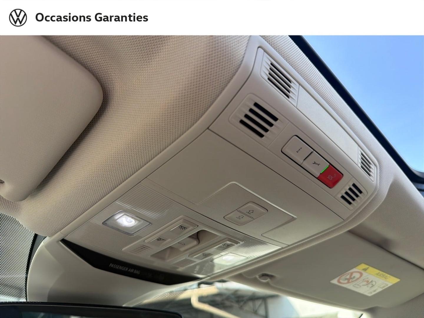 Voitures occasions VOLKSWAGEN T-ROC Style Villemomble