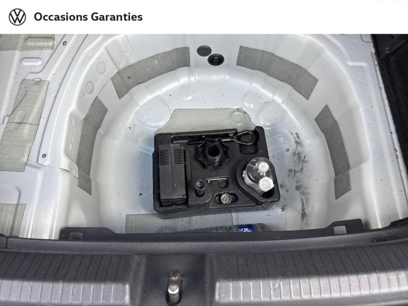 Voitures occasions VOLKSWAGEN POLO Life Villemomble