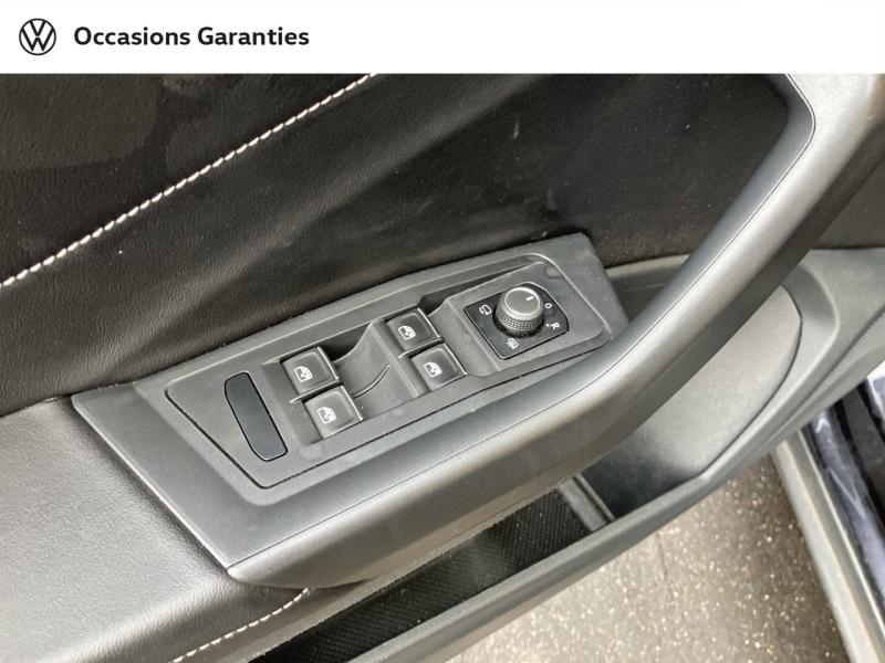 Voitures occasions VOLKSWAGEN T-Roc Cabriolet R-Line Villemomble