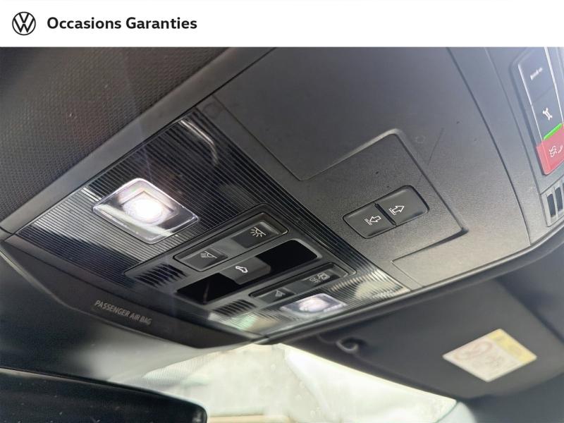 Voitures occasions VOLKSWAGEN T-ROC R-Line Villemomble