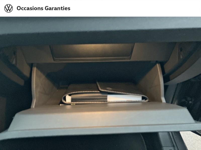 Voitures occasions VOLKSWAGEN T-CROSS R-Line Tech Villemomble